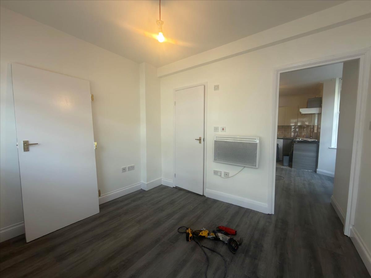Property Image aca26edc-fc21-44a3-bc66-6e3b55e78fa6