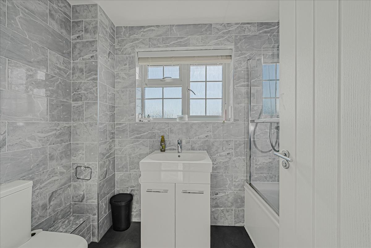 Property Image acbb6f48-7e30-4cc8-8e7f-2132cb40d3bb