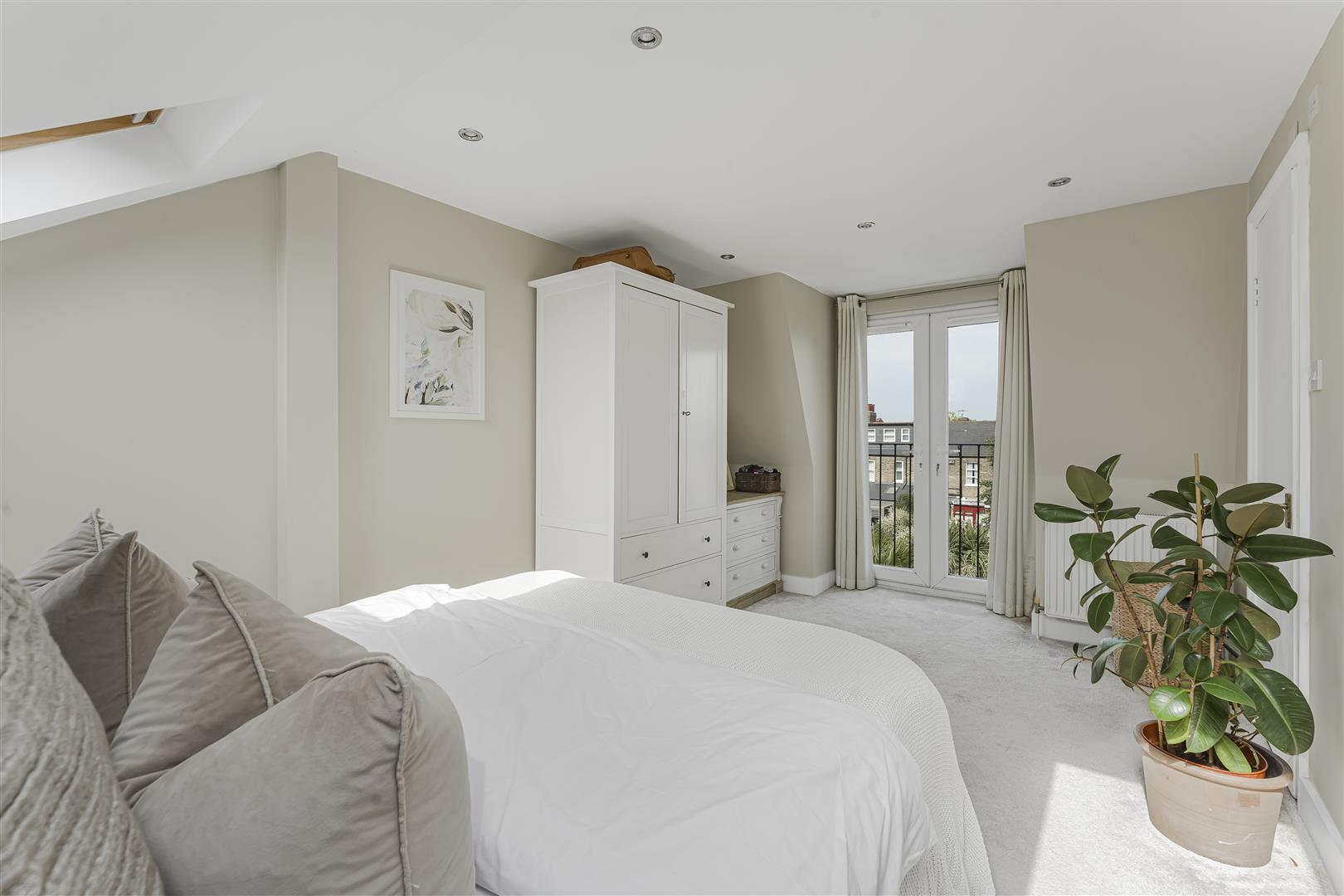 Property Image acbe1974-da61-49ed-b2b5-5e5a596e40b6