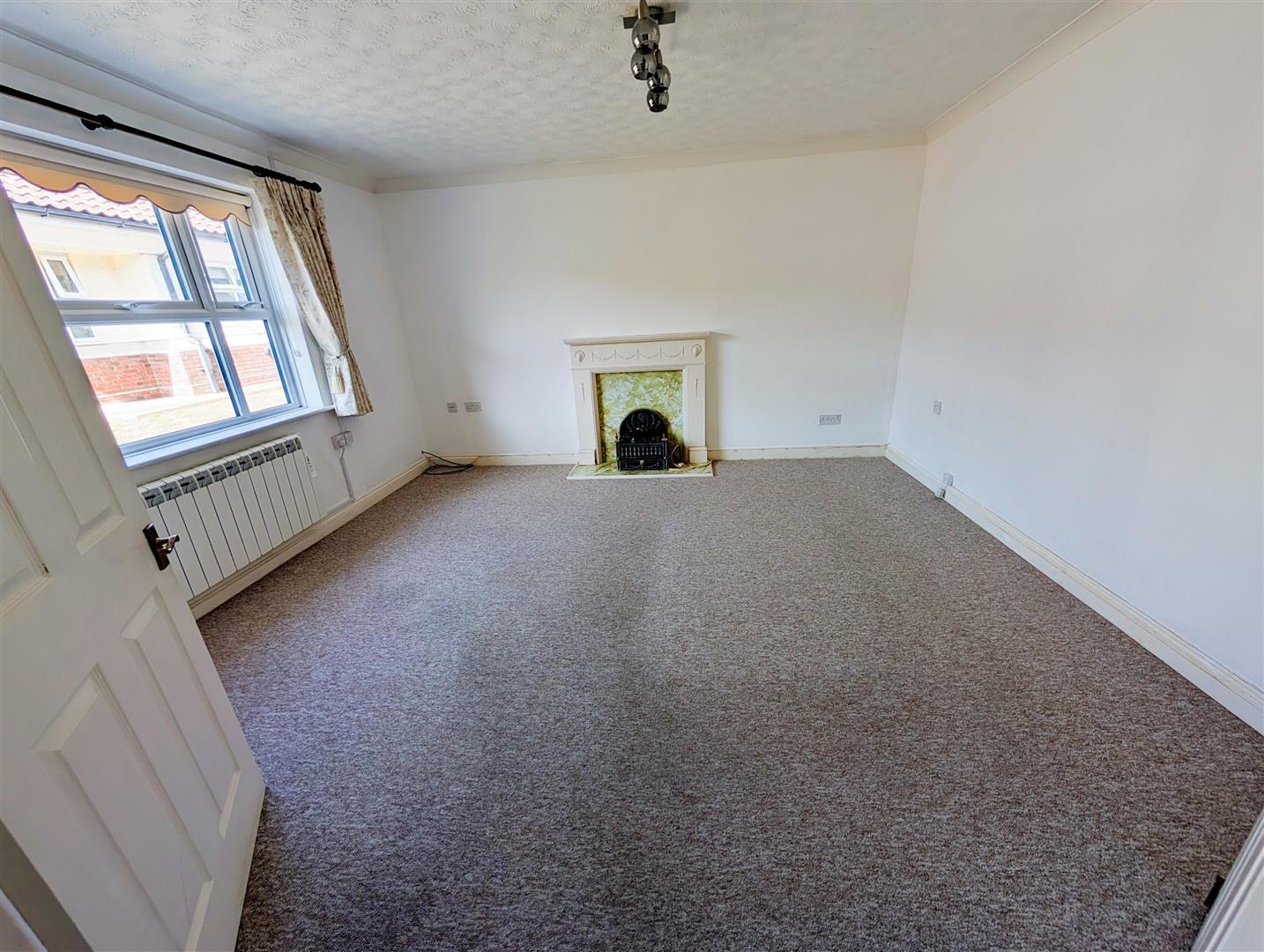 Property Image acbe7467-b6ef-4363-82ba-ce27ebfd150b