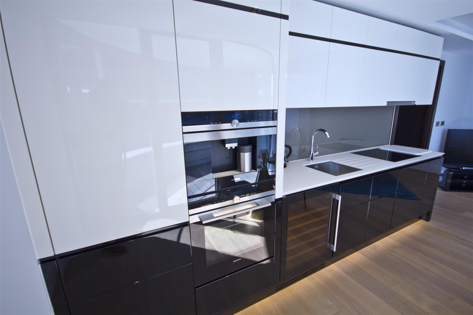 Property Image acd15173-6d72-4717-9890-e38a7e7f4e38