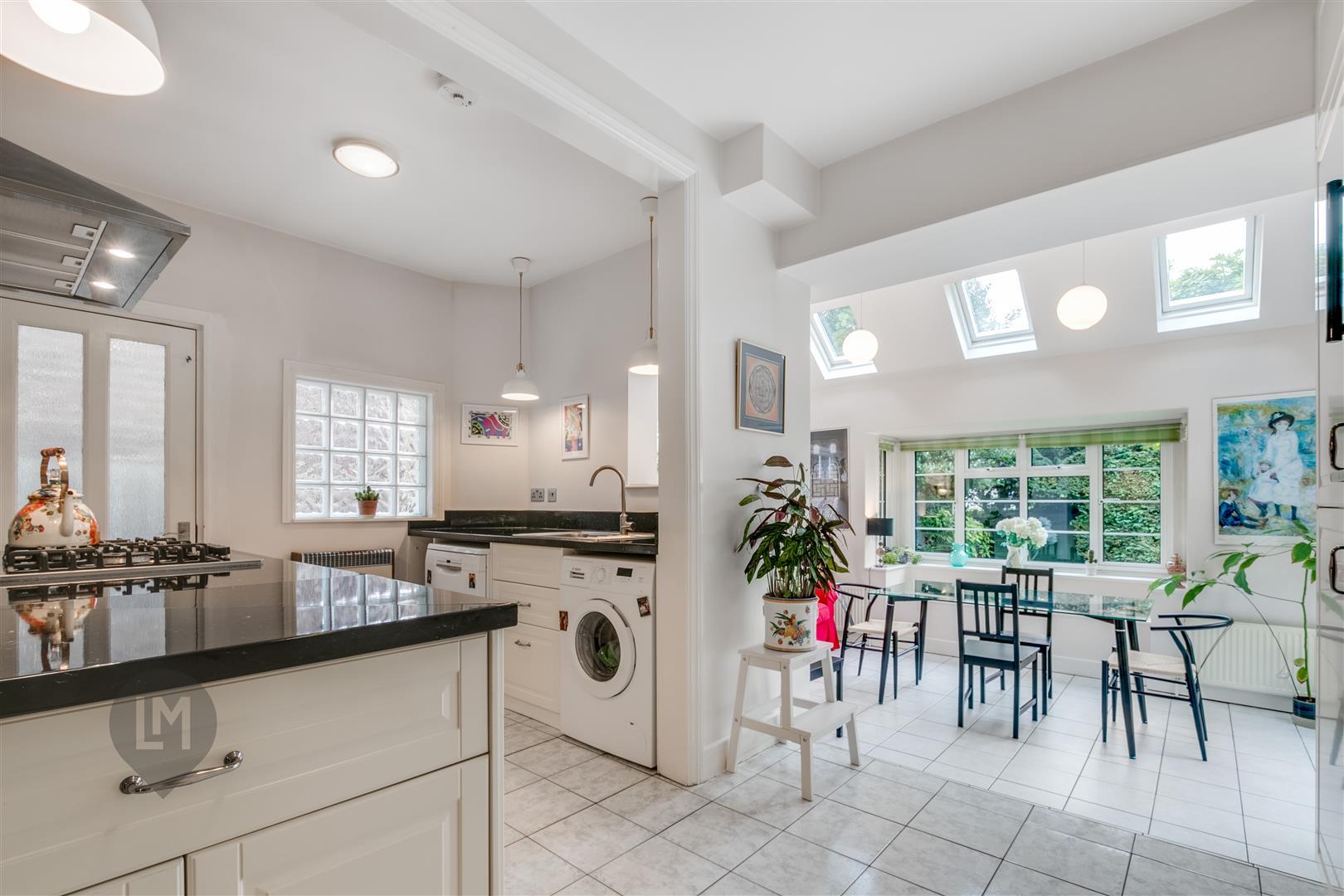 Property Image acd55b9a-6e5d-4c86-aa39-f195fa159c70