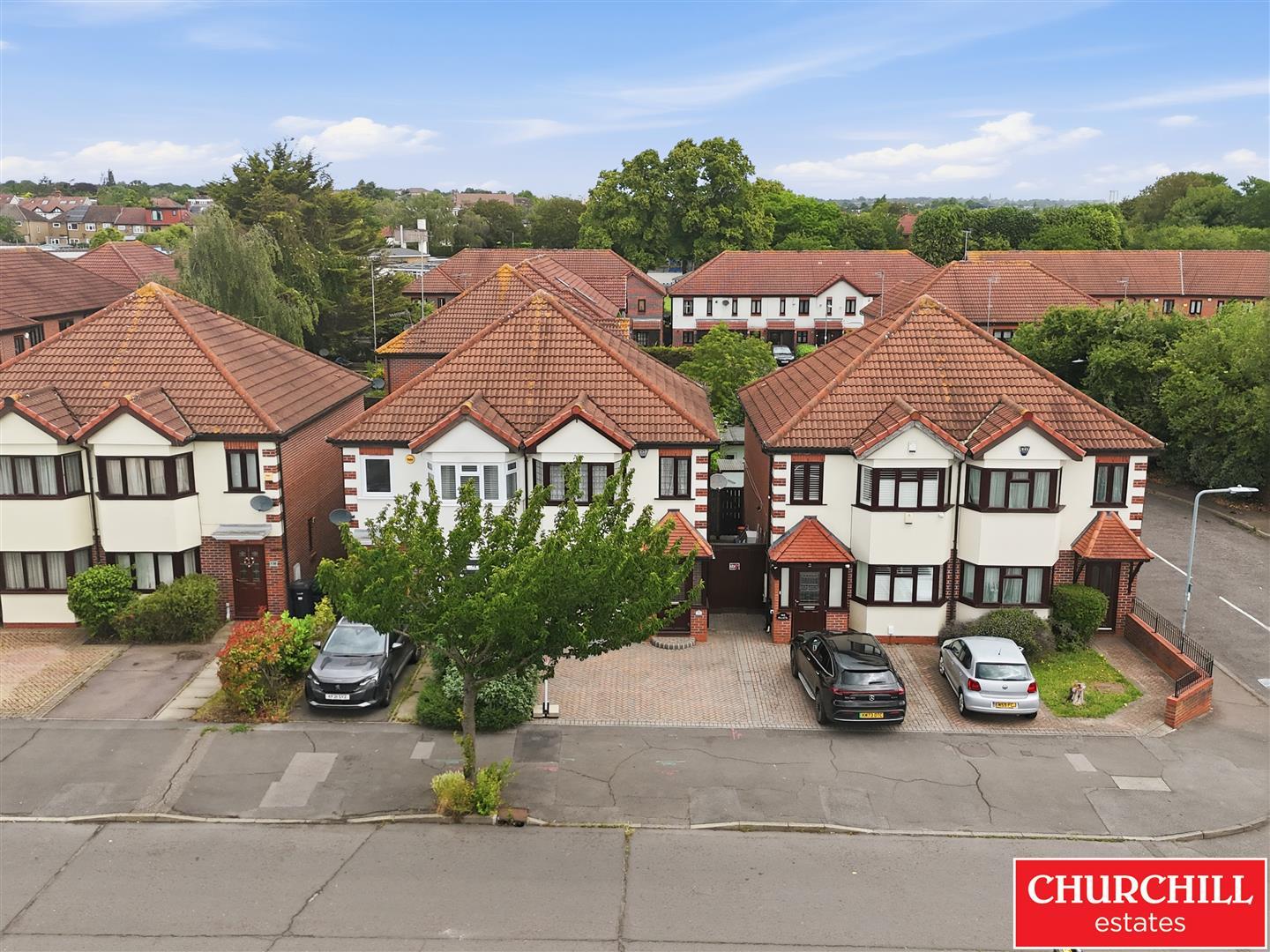 Property Image acd932ee-ad9f-4fa0-8ba6-22fc59b82ac1