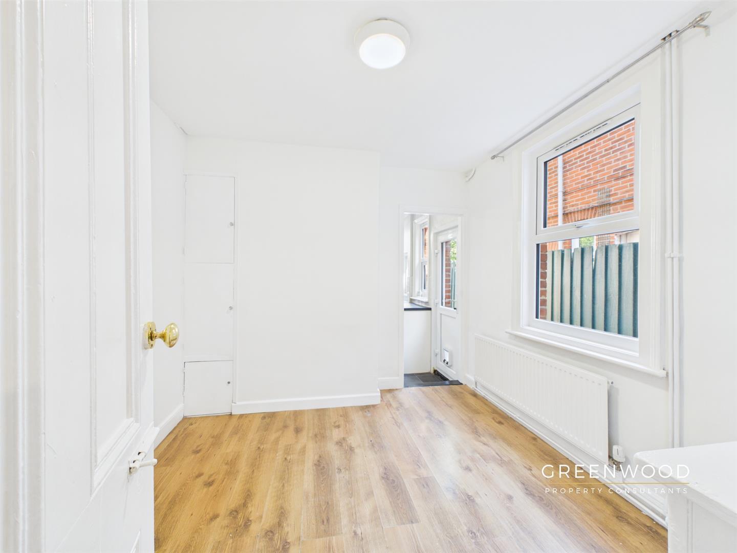 Property Imageace63caa-3deb-486d-bfb7-84f6a3f5726d