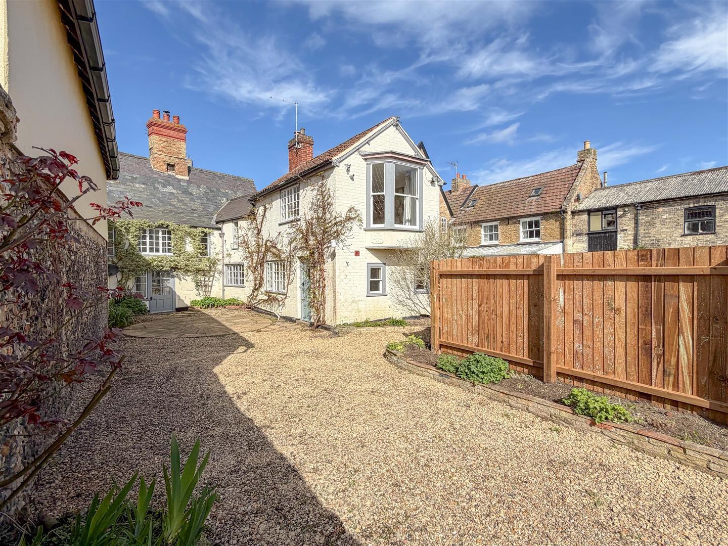 Property Image acfc05a3-7def-4c8f-bba3-8285ca827c12