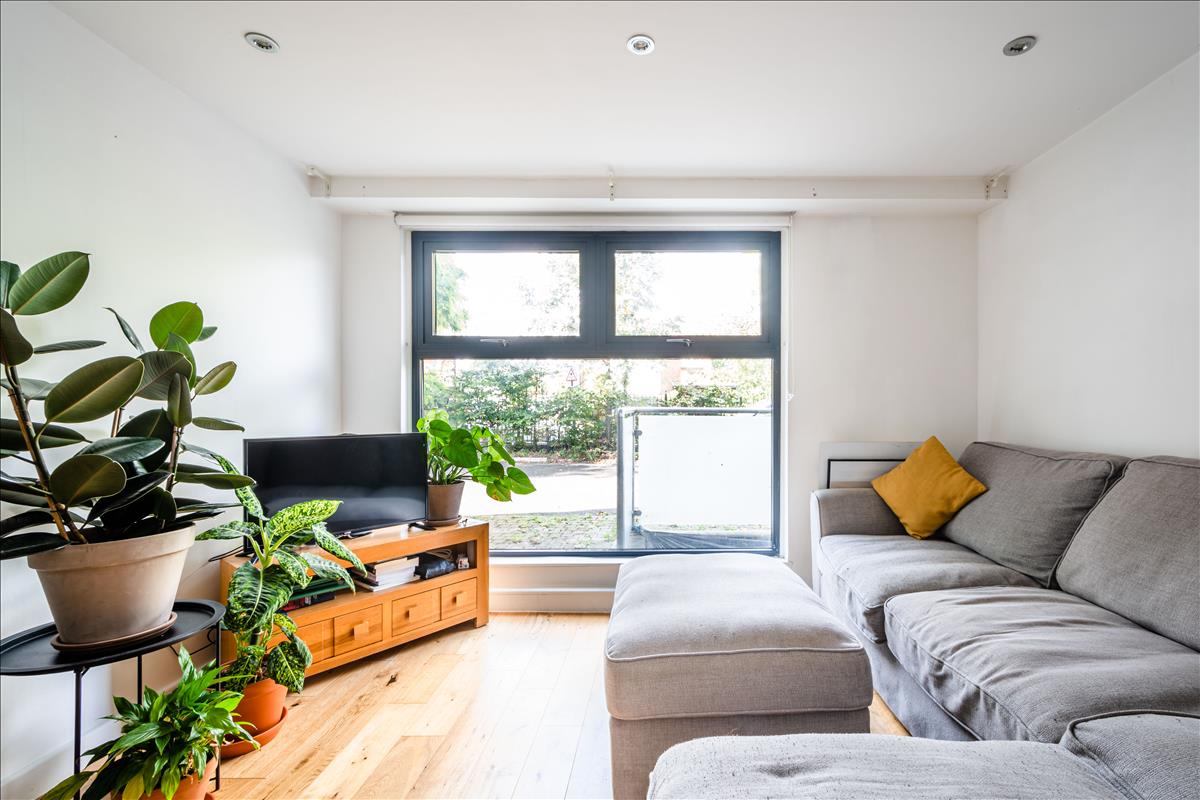 investment for sale dalston 