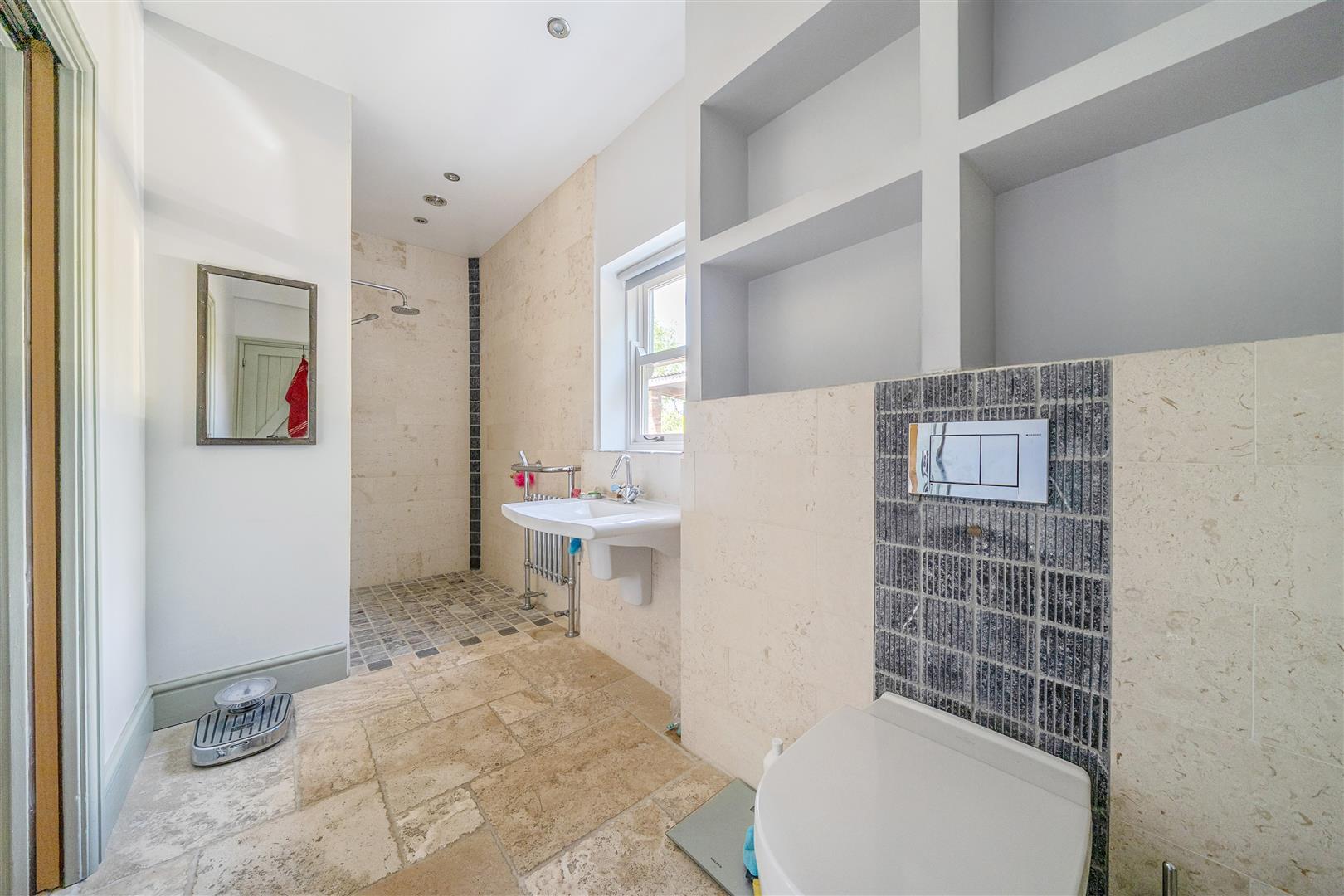 Property Image ad0dd58d-2923-40cb-b778-fafb1430f28b