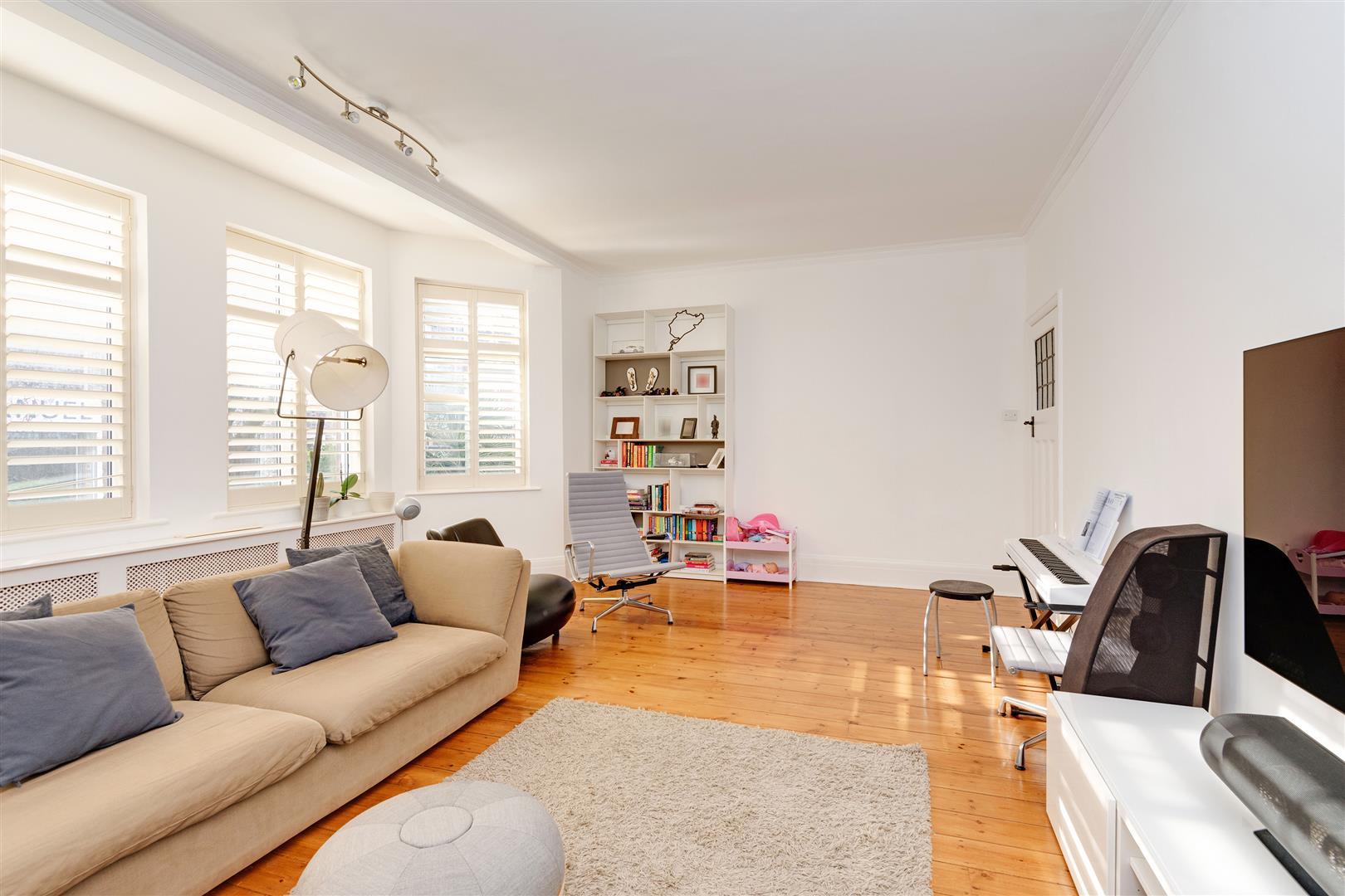 Property Image ad10905a-9c76-447d-aed0-b5d1f887ee80