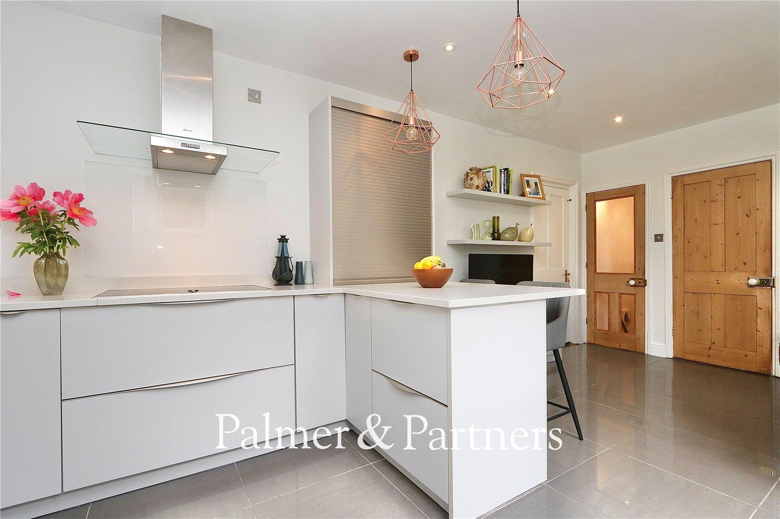Property Image ad207421-7b46-4e1e-941b-aac0f4691c4b
