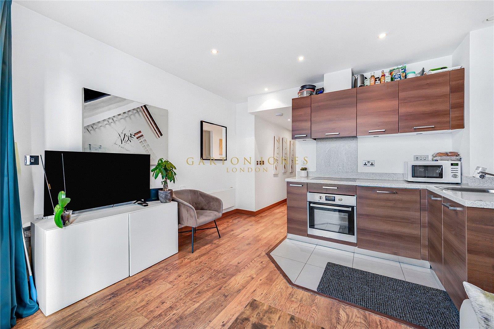 Property Image ad24d823-b116-45cd-b3b4-67ca253f68a2