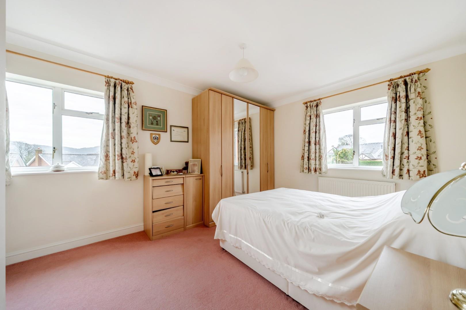 Property Image ad3fec60-8aa5-4804-b8d7-c78acc022019