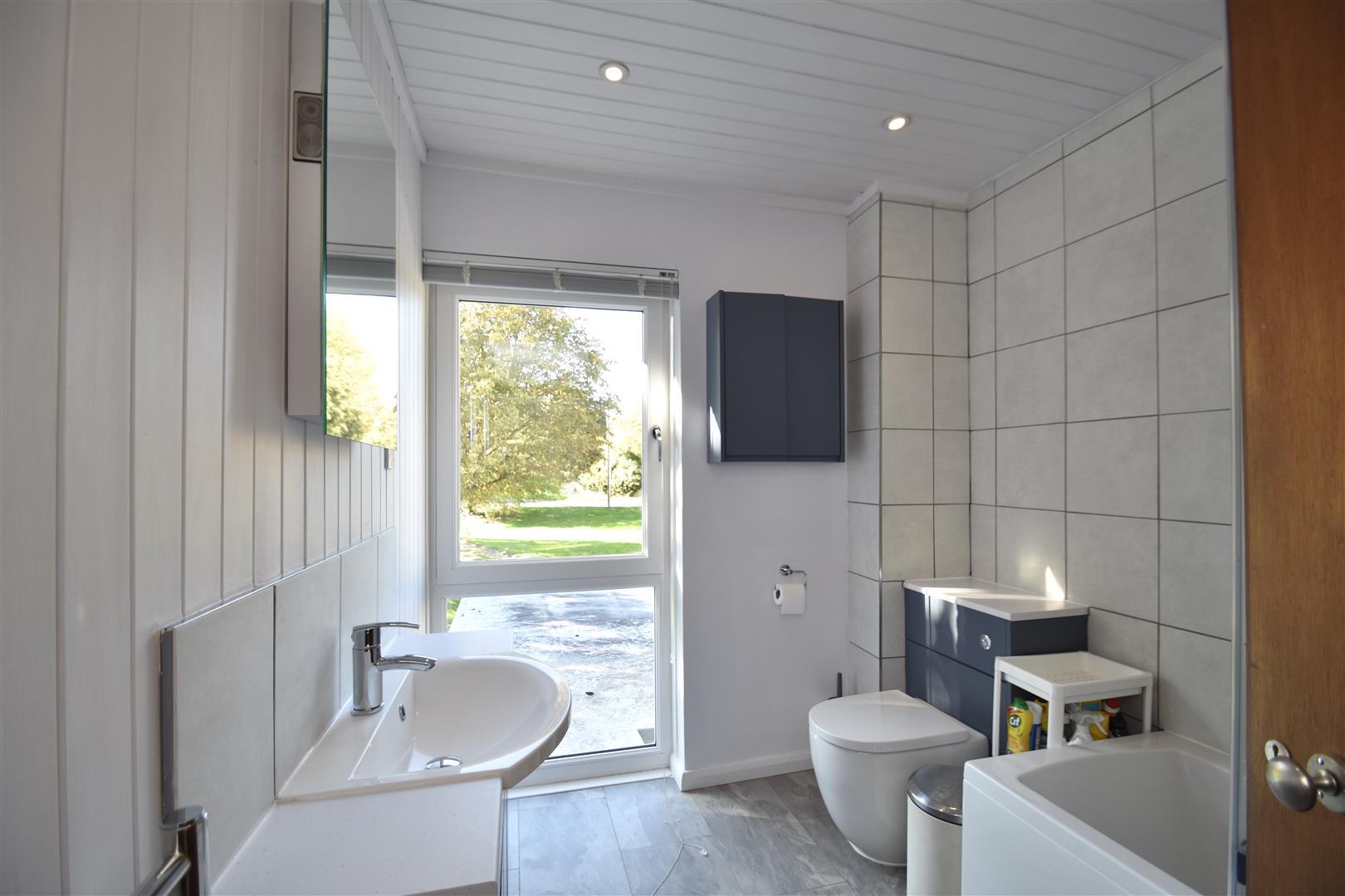 Property Image ad446d24-b260-43df-ad87-039e6e90e778