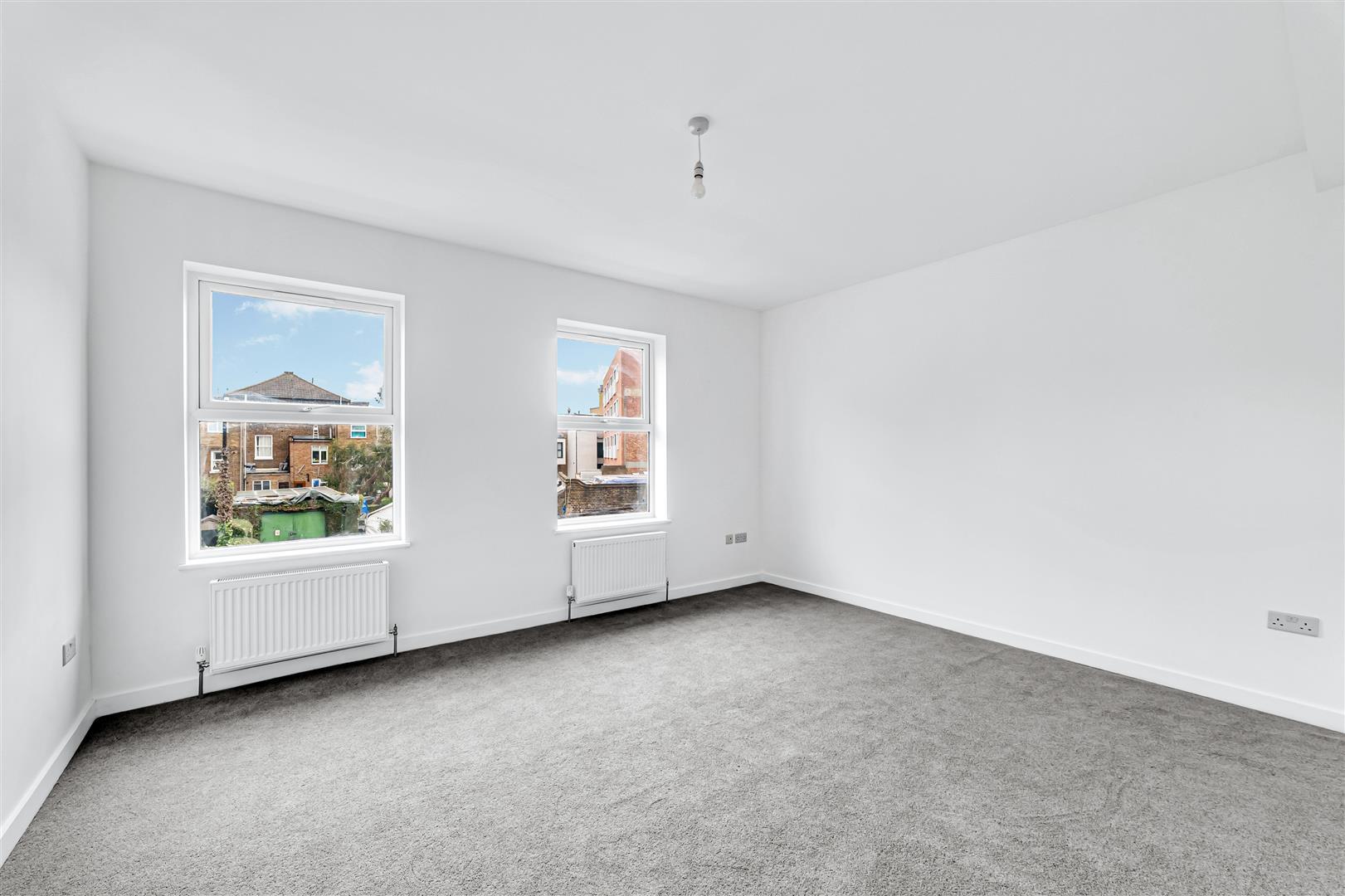 Property Image ad606a27-fb9f-4926-8dd5-514c3404c7b6