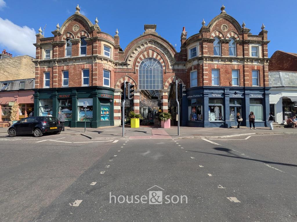 Property Image ad620309-dbcf-4245-b4d3-2c19033e8941