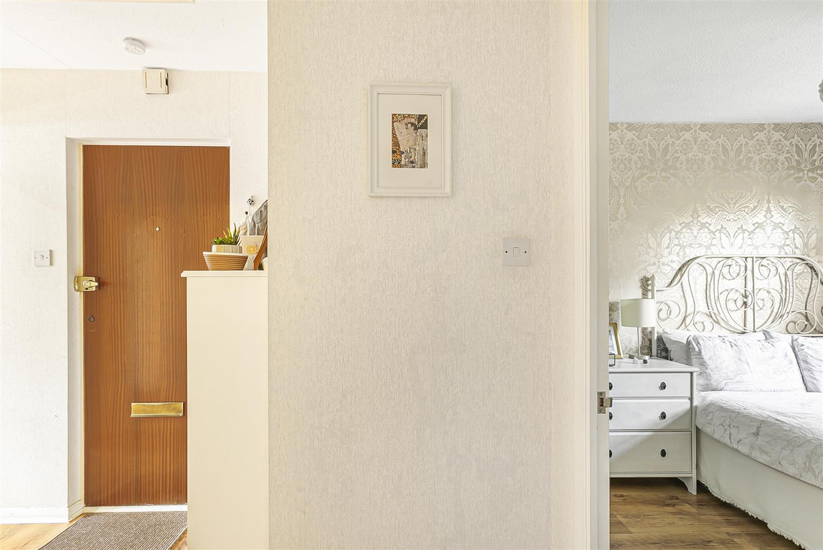 Property Image ad678894-9b63-4610-b0c5-2873c781f68e