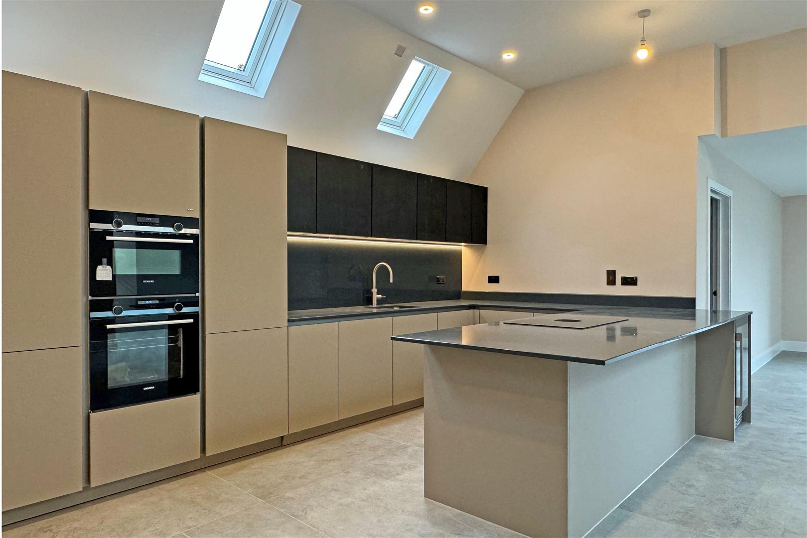 Property Image ad786a83-f5d8-4506-9004-07306a81660c