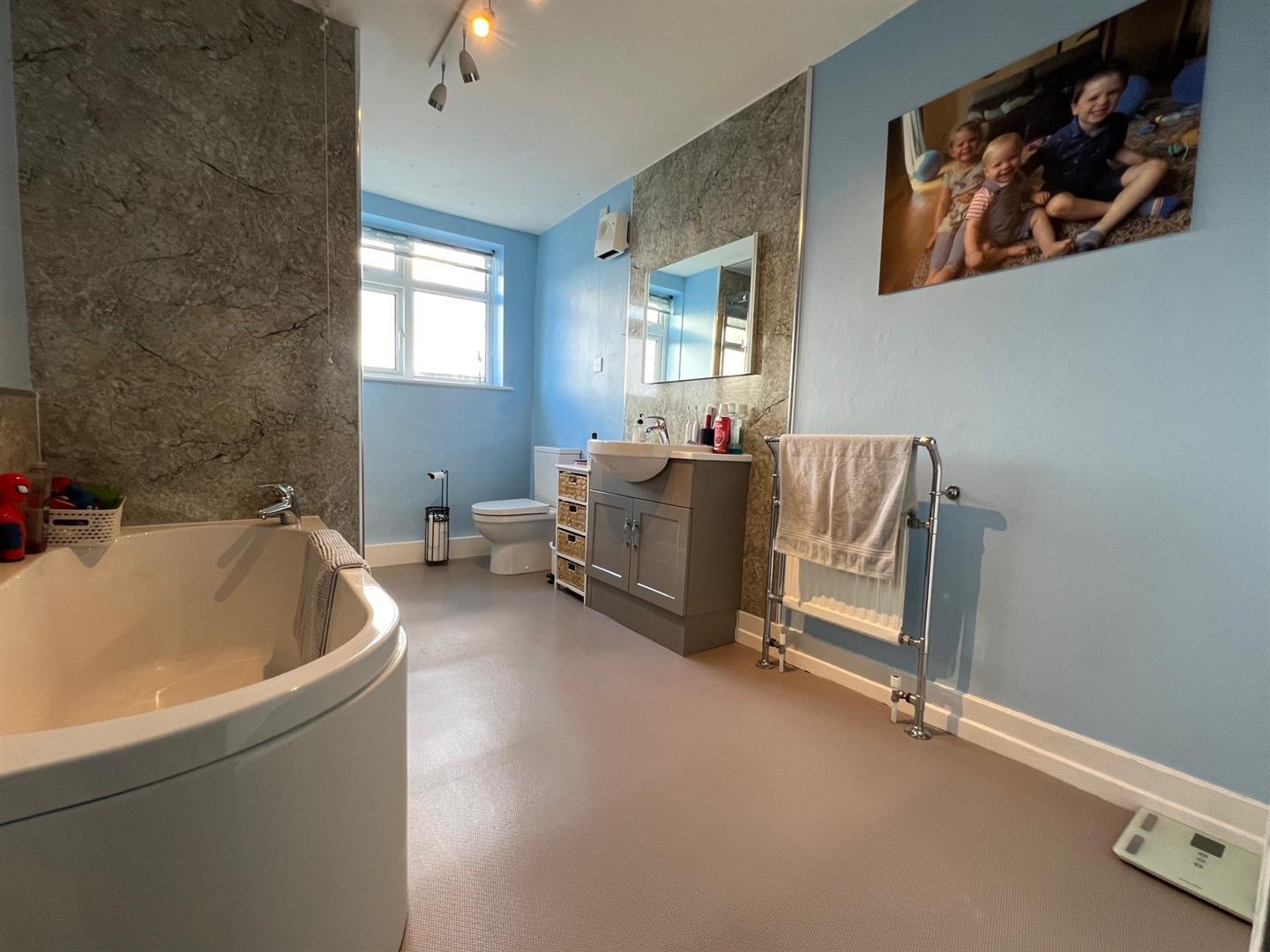 Property Image ad7a6b64-6695-46de-a3cb-684377a345d1