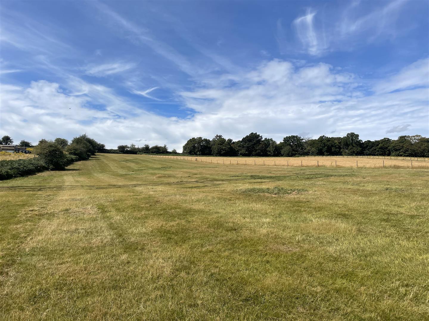 Property Image ad901e16-759b-42d6-b95e-1a3254fc1892