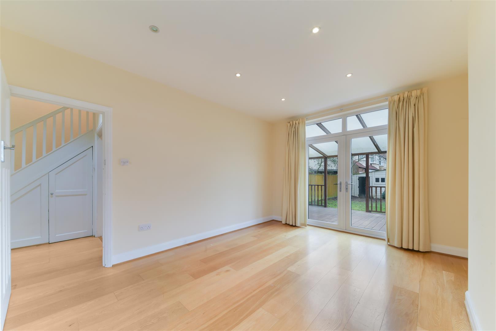 Property Image ad92d5d9-4219-4f63-becf-83e69da459f5