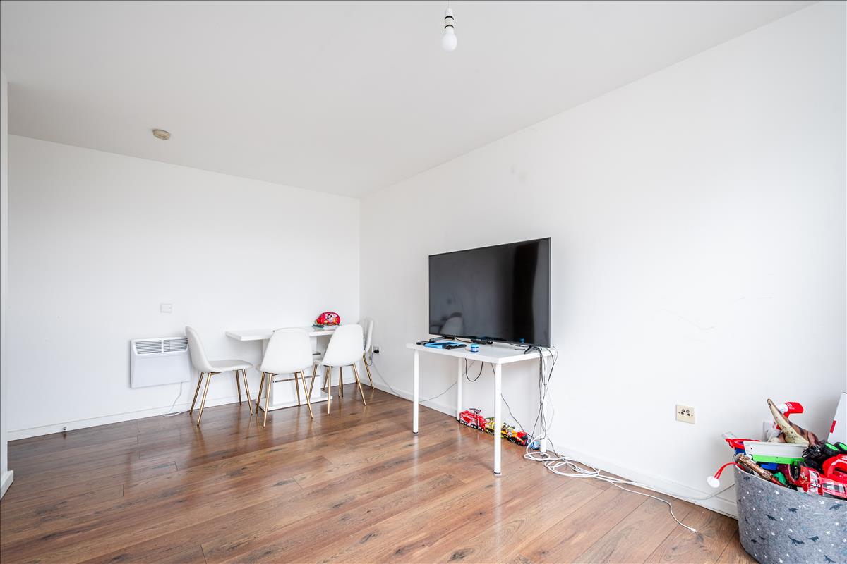 Property Image ad933902-cf57-4355-a957-7fca0d1ac95a