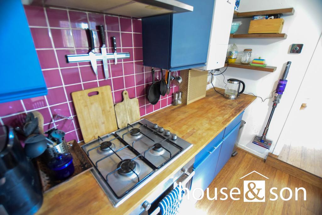 Property Image ad993502-ea7d-407f-8a4f-6b93907d113c