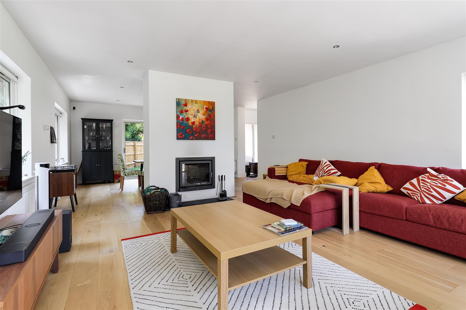 Property Image ad9fafb7-4578-4d2b-9d76-168f0638f1f4