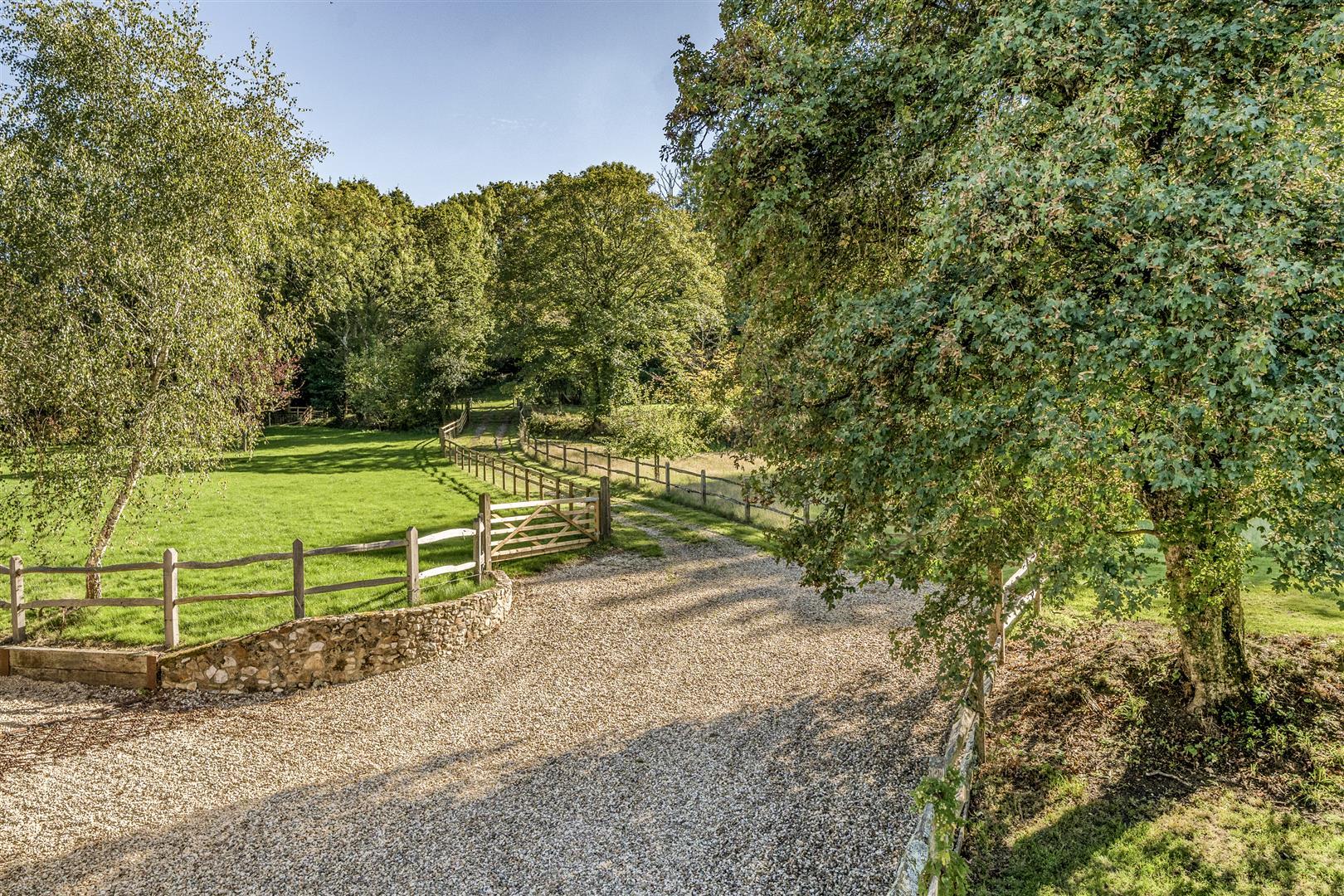 Property Image ada53423-5fb3-43ff-89b5-ad5a45687de8
