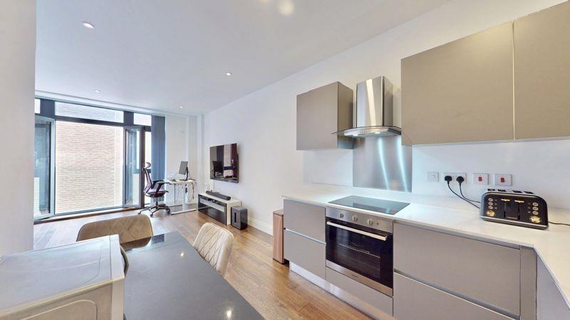 Property Image ada7b593-2a96-411e-9ed2-9efc5ece21cf