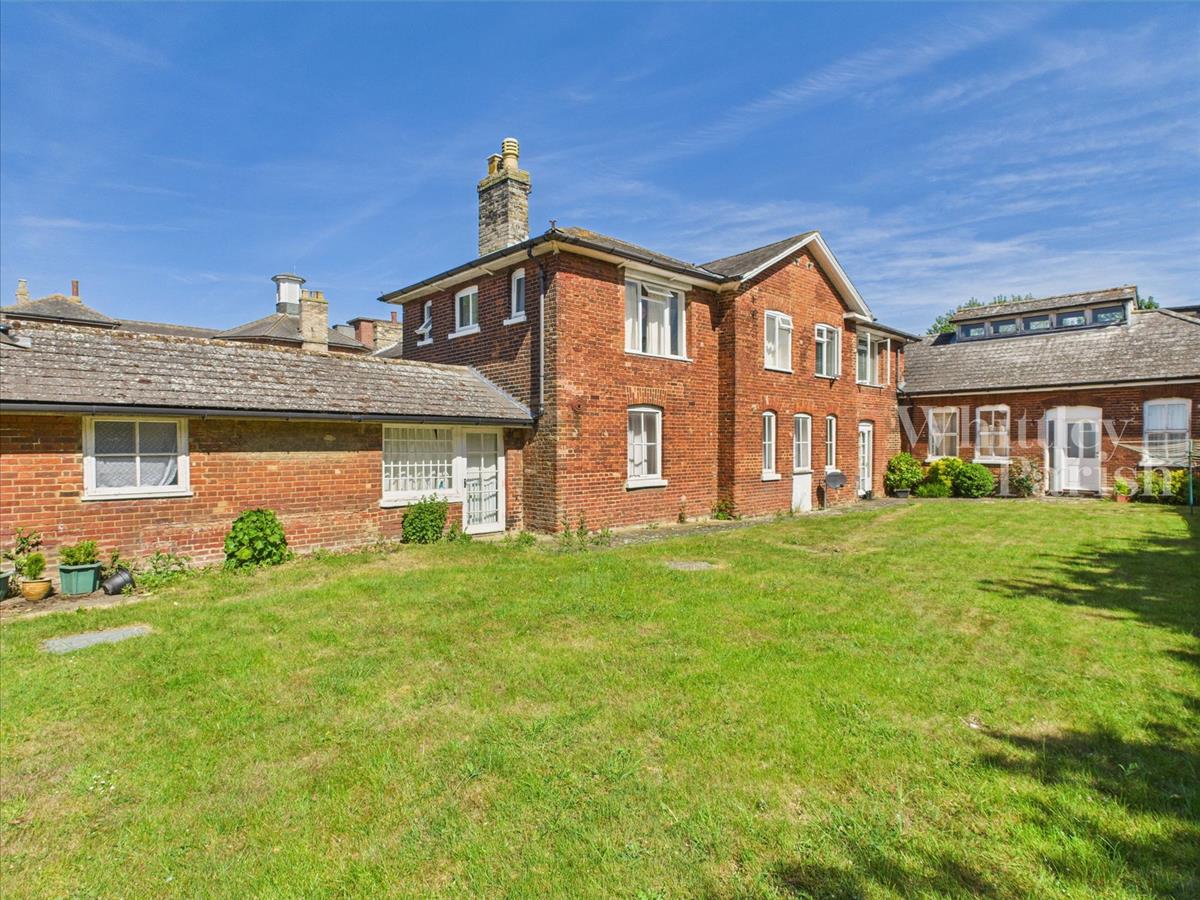 Property Image adbac7b0-f9b4-421b-8d2e-8215655514f6