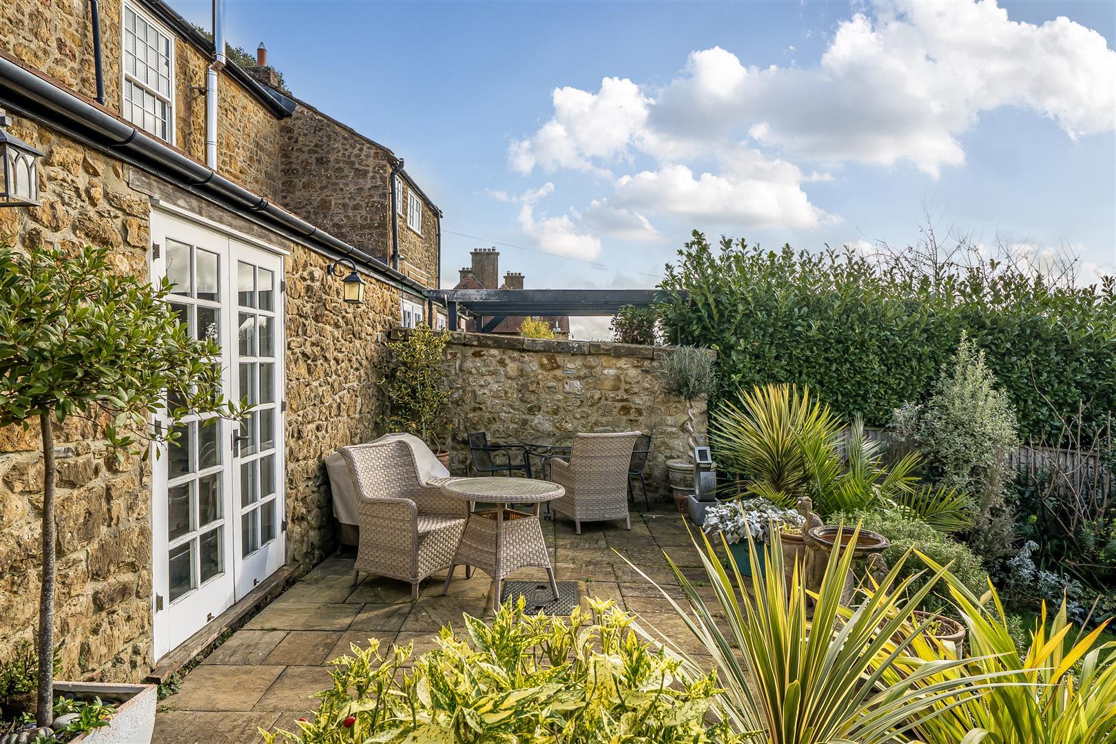 Property Image adbe3061-dcbf-4ce2-ba54-6a9ed6120d29