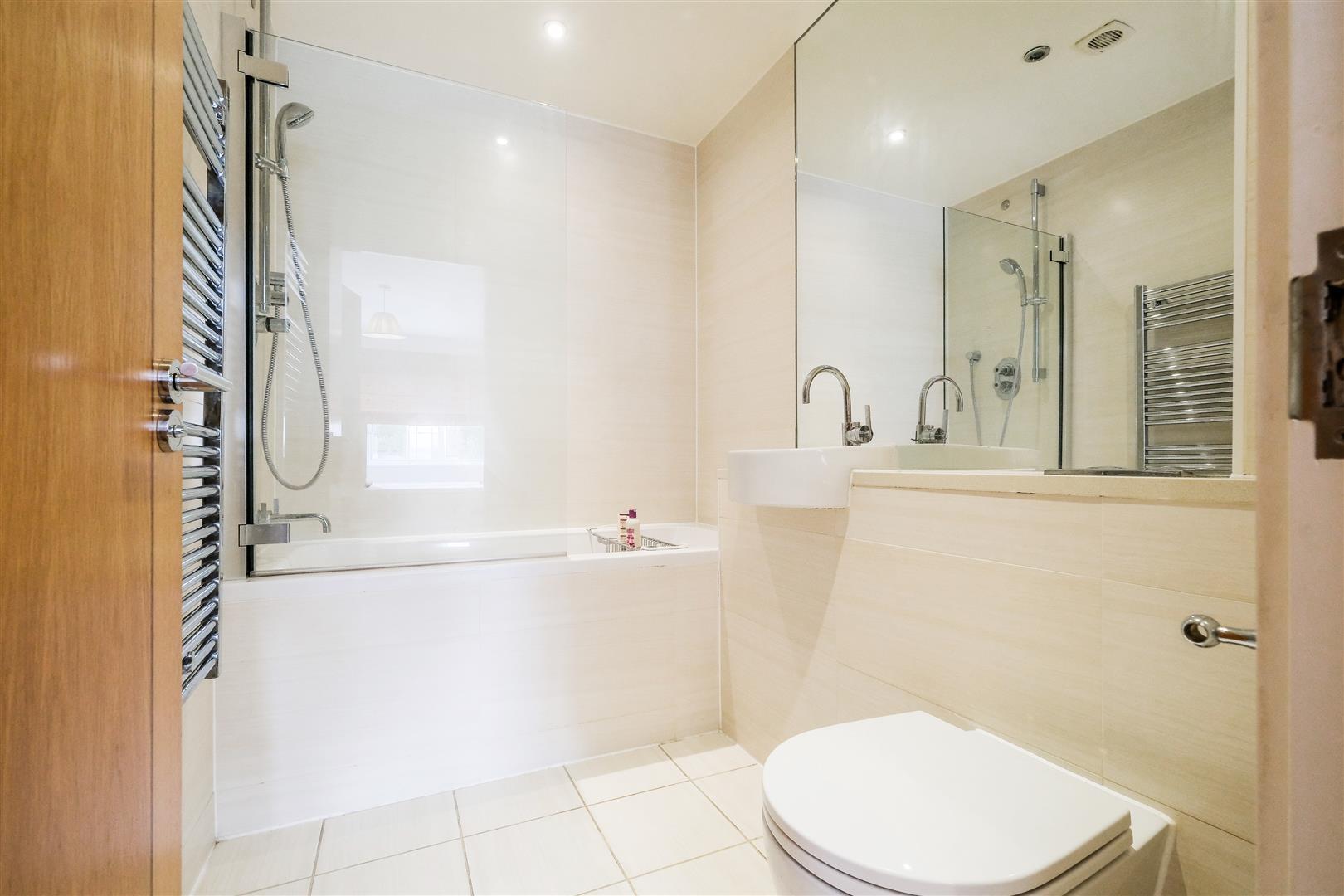 Property Image adccccfb-6540-4061-a9aa-2f0ed5c7dfa6