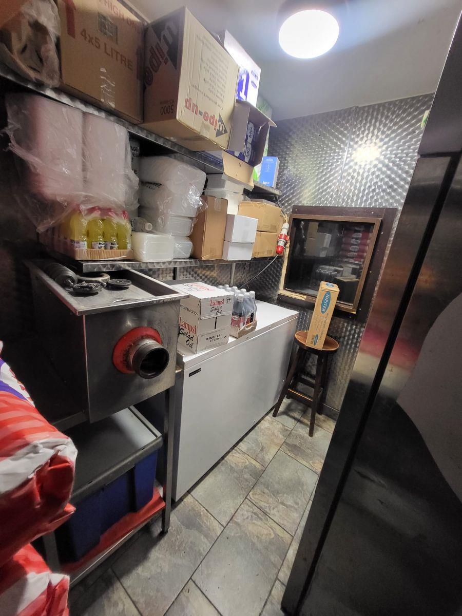 Property Image ade83f11-5692-49de-920d-3dccfe7a4181