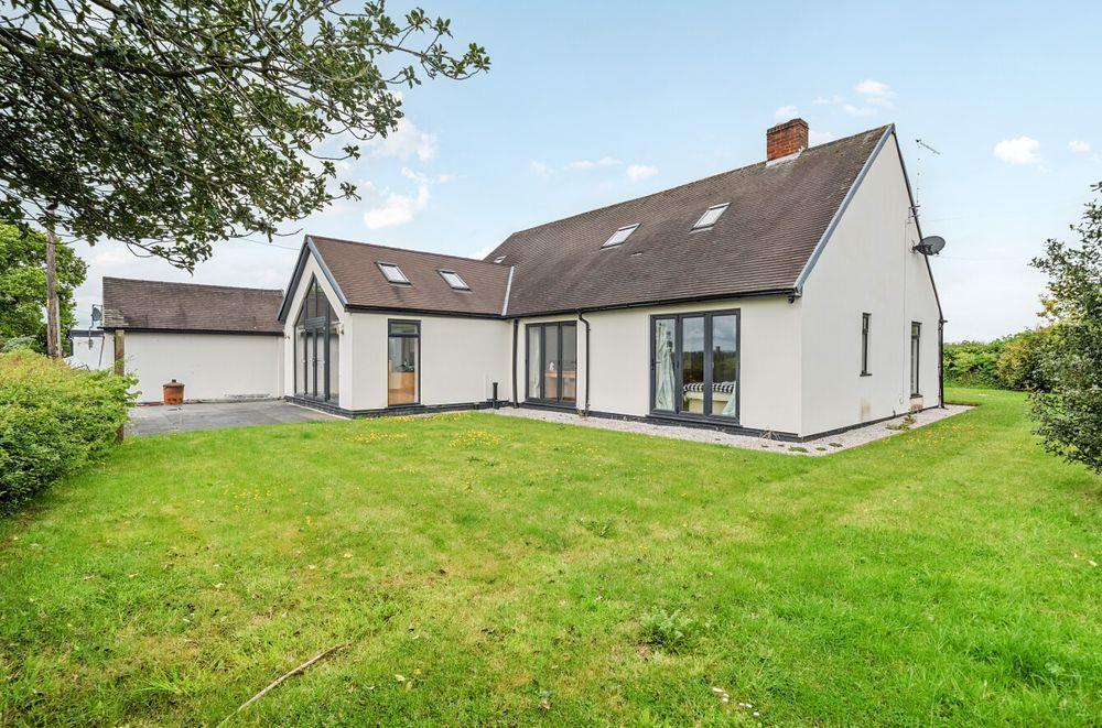 Property Image ae039752-7f41-4d01-9250-da20979280e3