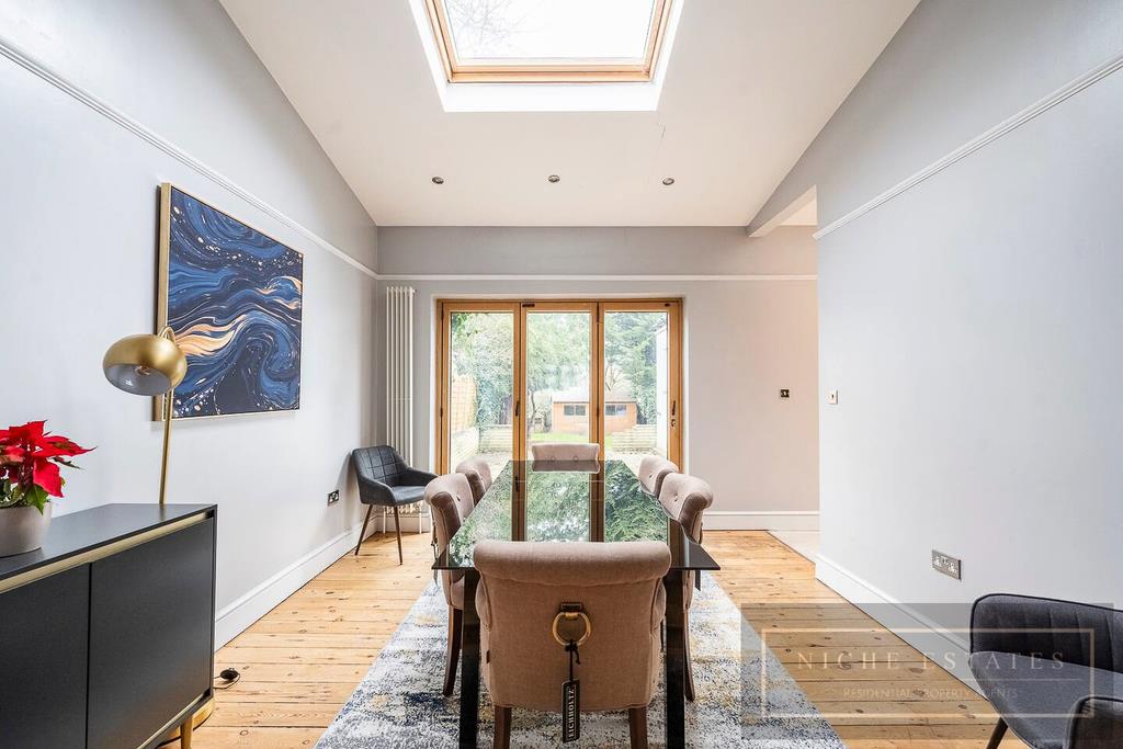 Property Image ae1194dd-1bfd-49f8-ae8c-5bb010b30ce1