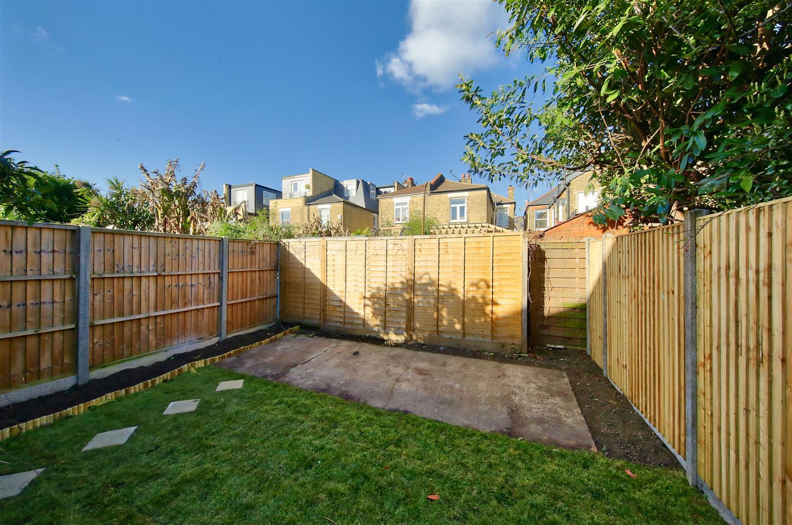 Property Image ae147791-1817-4330-b0f5-5cb44d574b70