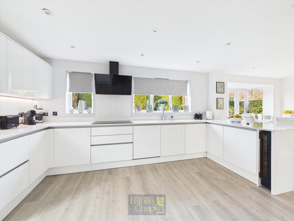 Property Image ae305800-8c15-4c38-866c-c8b3529360bd