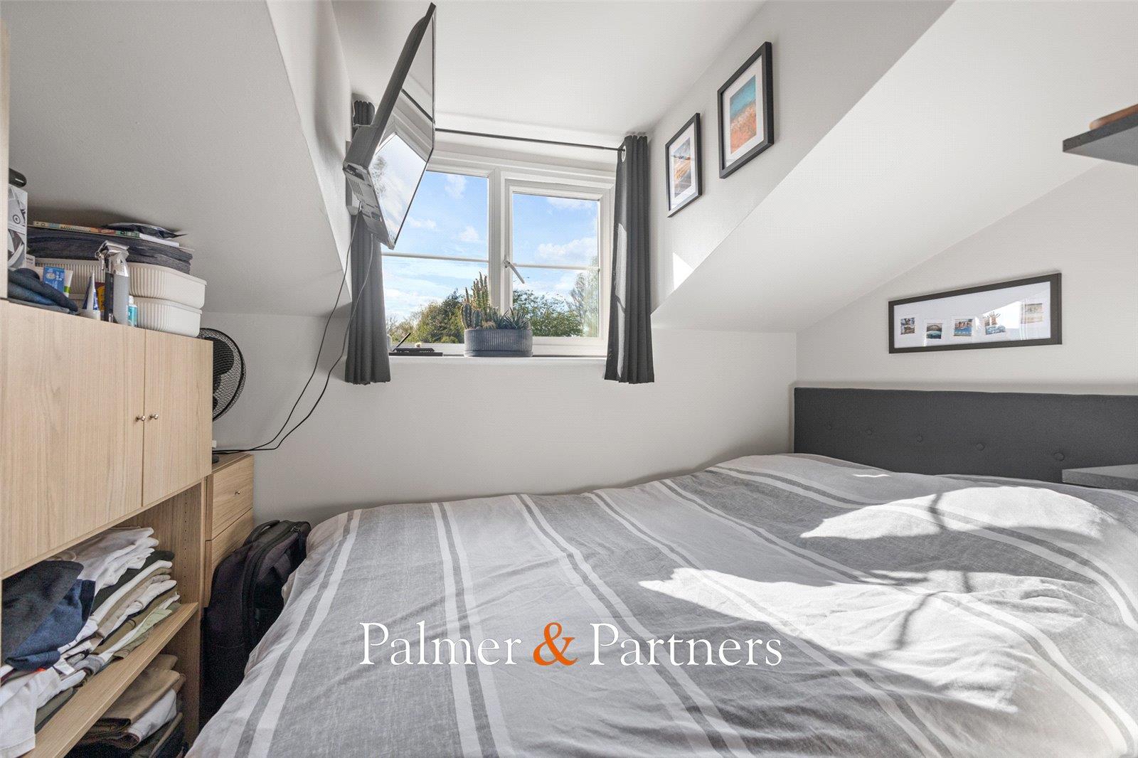 Property Image ae36dd0c-2297-42e6-a409-2954a3881646