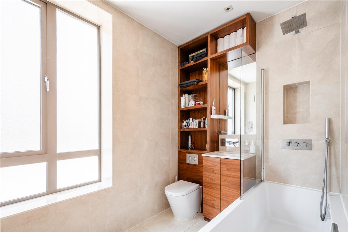 Property Image ae3b8368-0e33-4fb8-8714-cde2cd428d2e