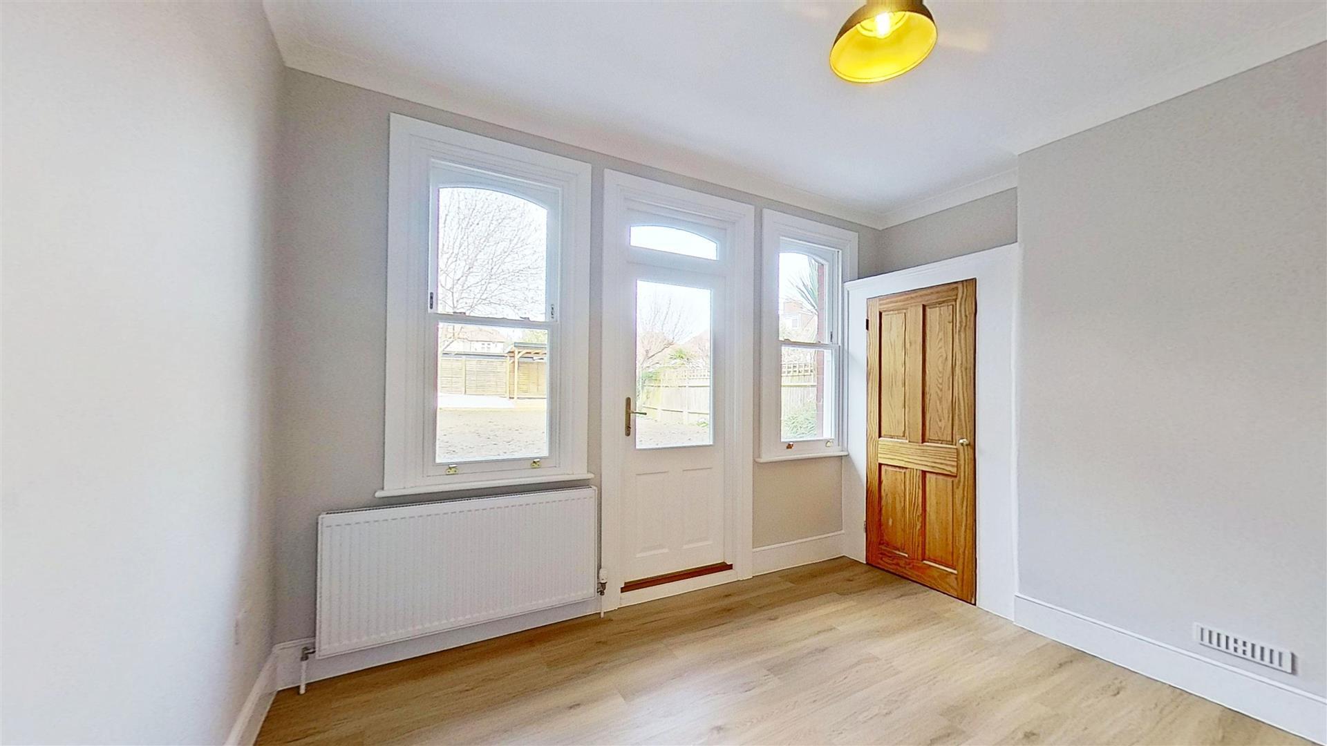 Property Image ae3e9298-cd94-41c3-b70a-67caa5a1c842