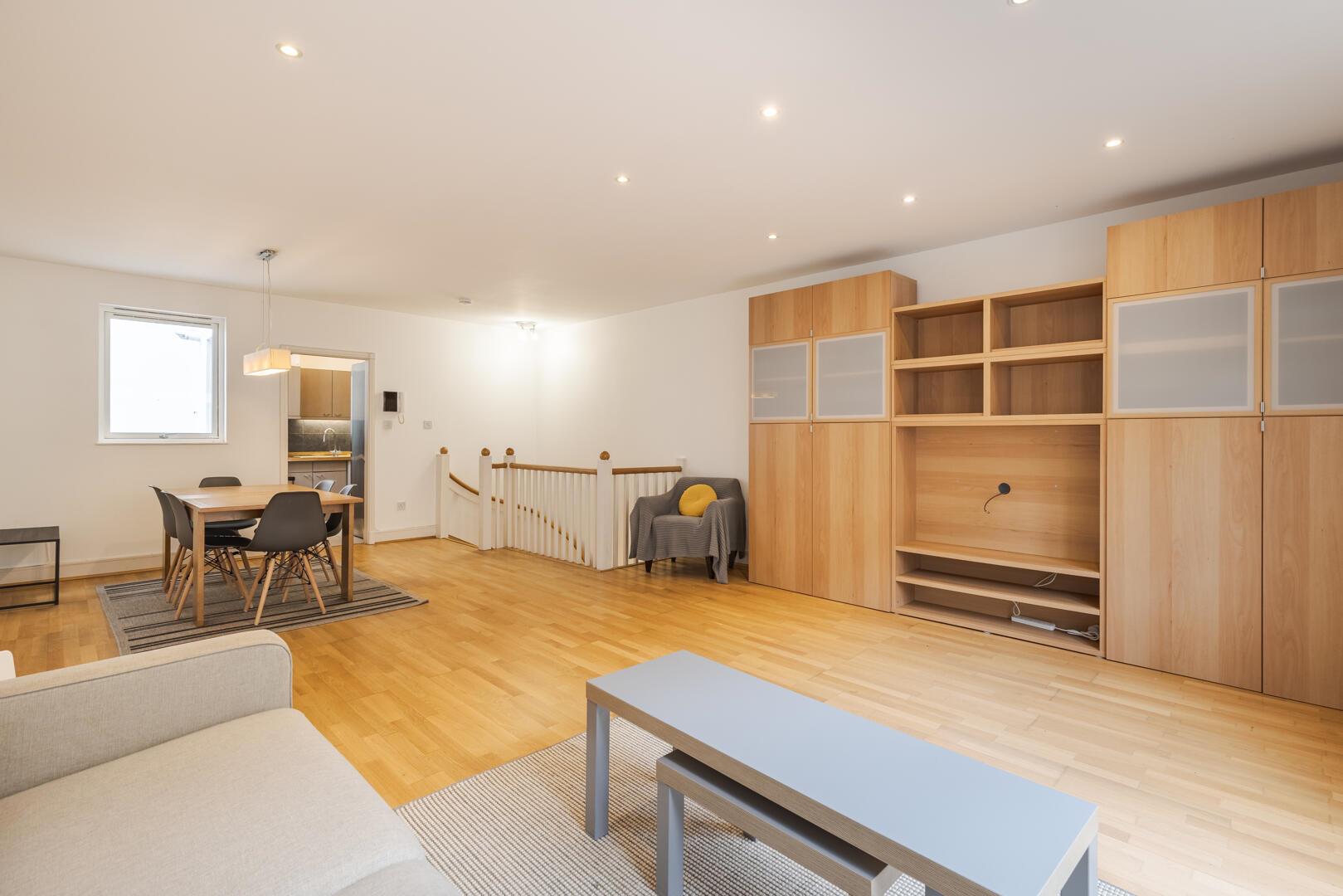 Property Image ae40134f-d3c2-47e4-871c-0a13c168d4a0