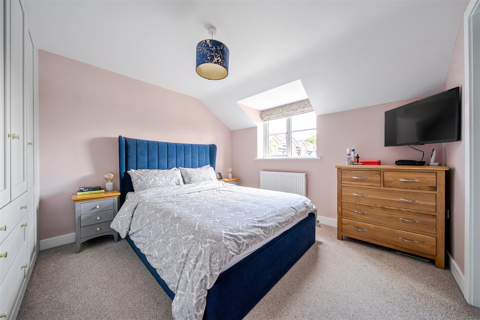 Property Image ae40385d-b843-4cd7-aac7-9675b358f70c