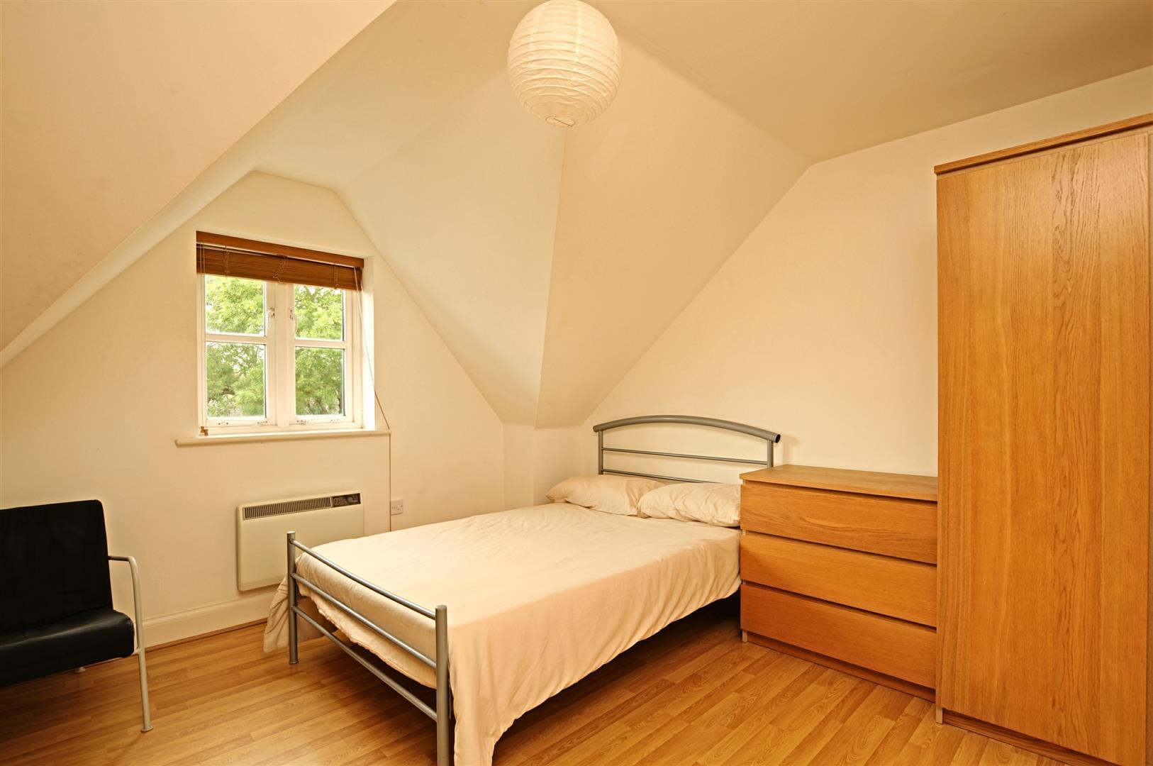 Property Image ae43331d-2357-4be6-9abb-4c9546f1cdff