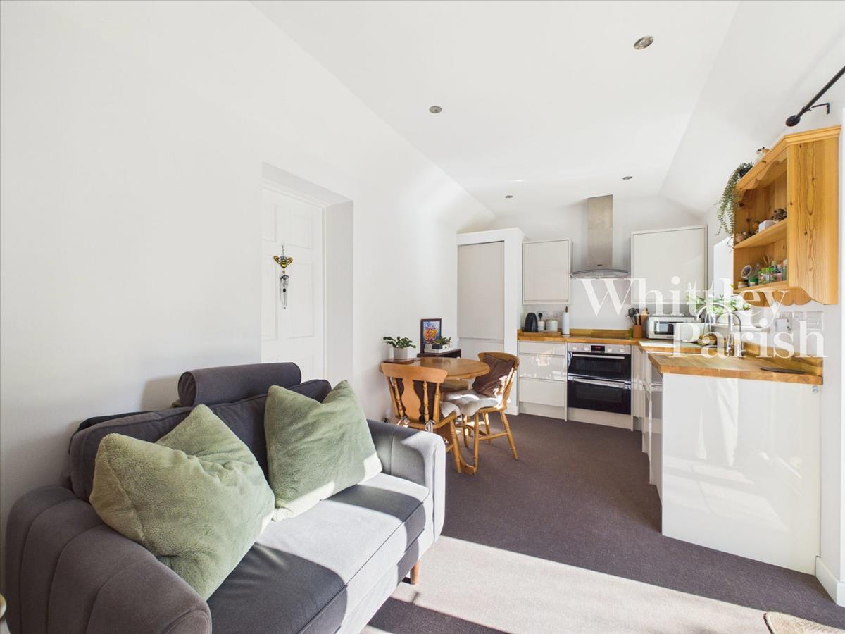Property Image ae436f22-b2a3-48b3-a966-d2681439a33f