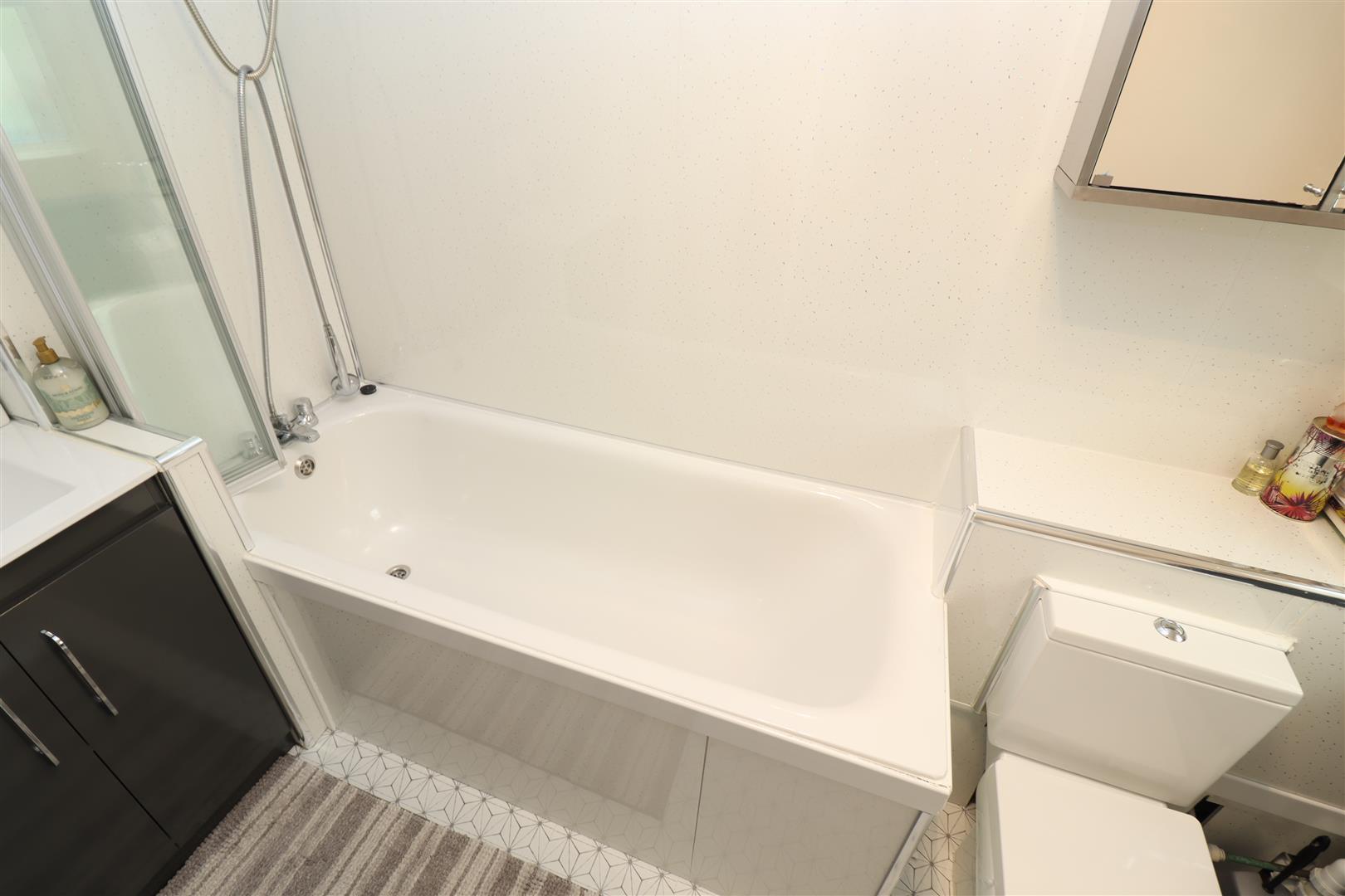 Property Image ae443a0a-2f31-441d-8d70-1a93995ce66a