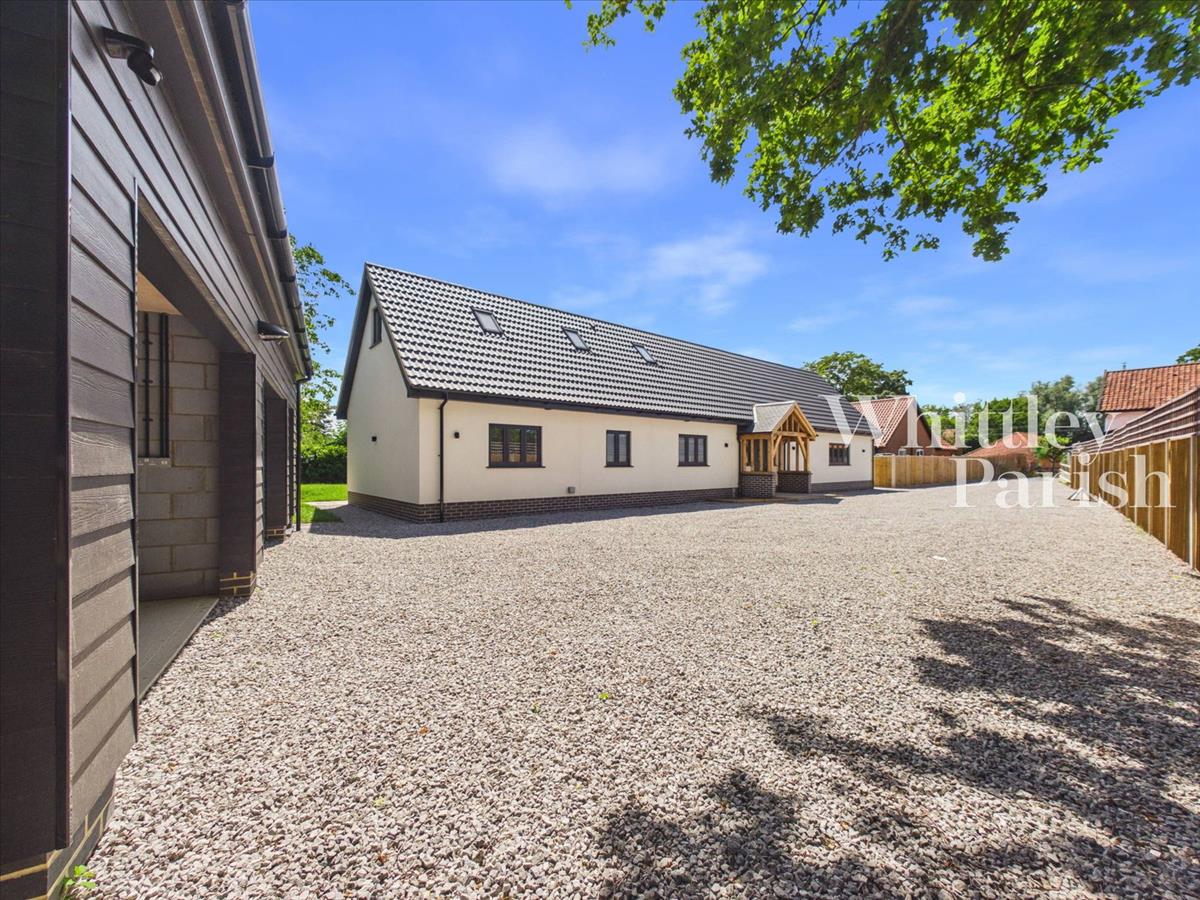 Property Image ae57fb1a-4af9-4878-a433-59945685e2ab