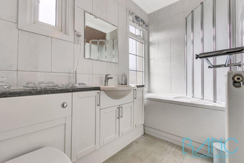 Property Image ae64401e-6c1e-4c26-ae18-b03a2d290f55