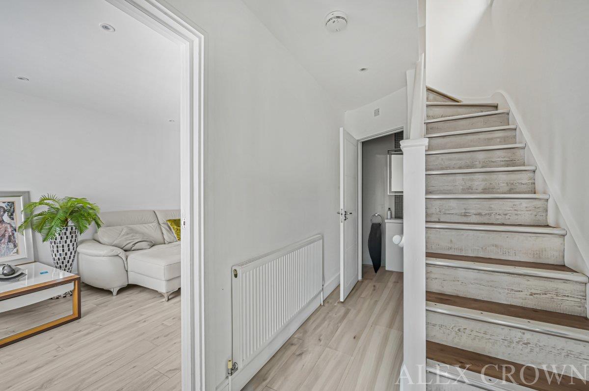 Property Image ae742fdb-1f69-48dc-9cd2-948698cff72b