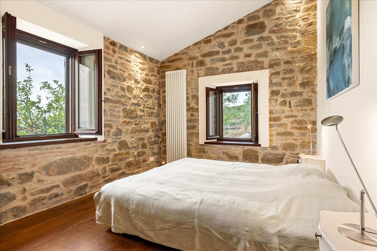 Property Image ae893018-e06e-4398-afb2-e7eb8ea49e77