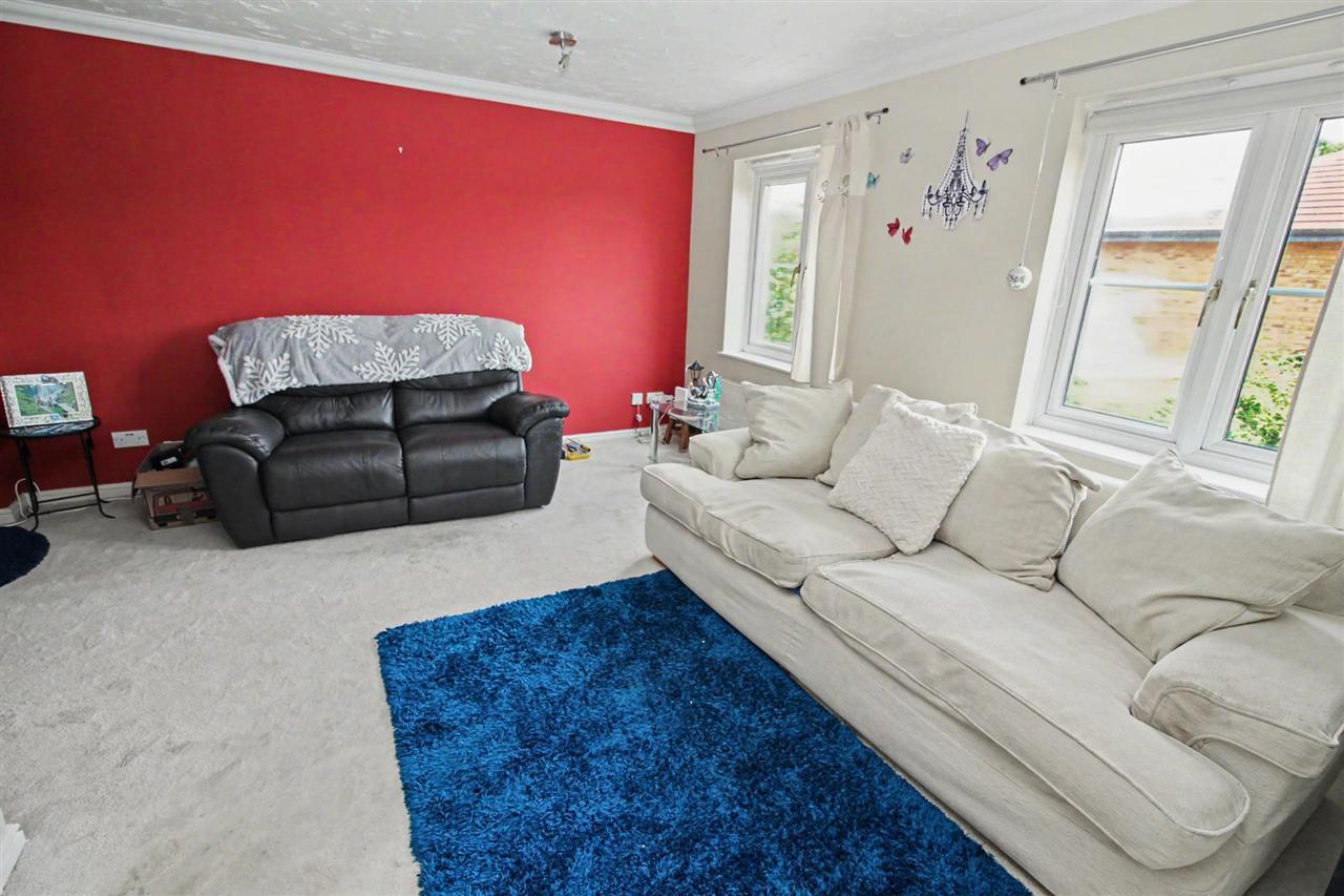 Property Image ae8c1762-93d6-4a58-98e3-c3816522595c