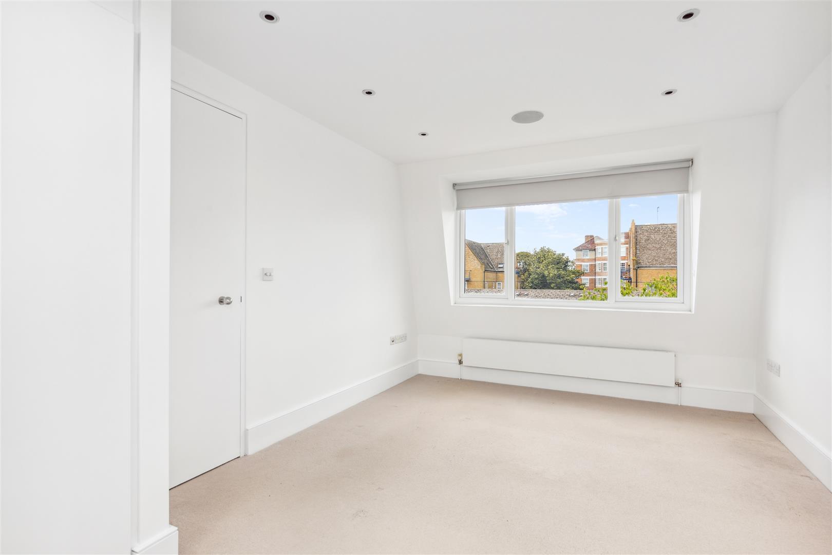Property Image ae93ce85-146f-4dbc-9933-7bc57d911314